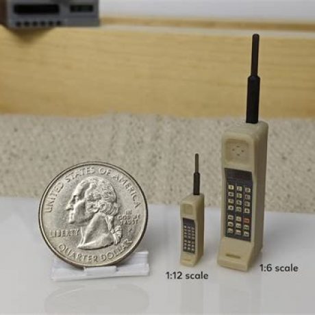 Retro Mini Brick Cell Phone